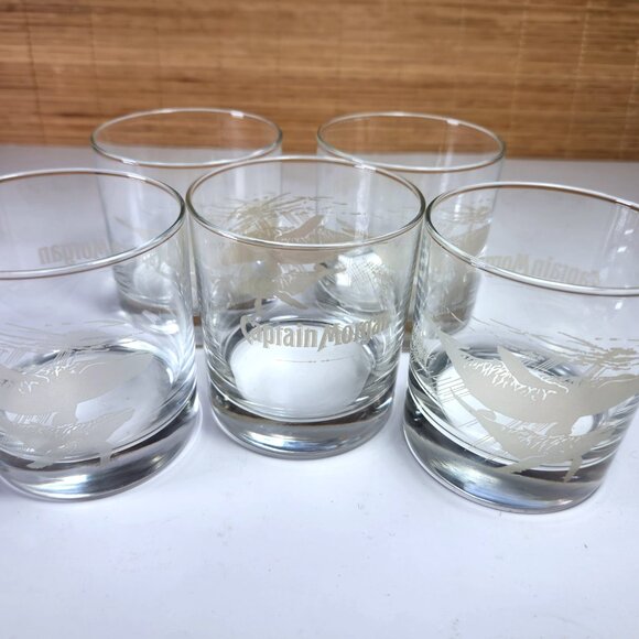 Captain Morgan Rock Glasses Etched Design of Humpback Whales Set of 5 Cocktail - Picture 4 of 9